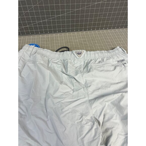 Columbia Womens PFG Backcast Water Shorts Sz. XXL UPF 50 Omni-Shade Light Gray - Picture 4 of 7